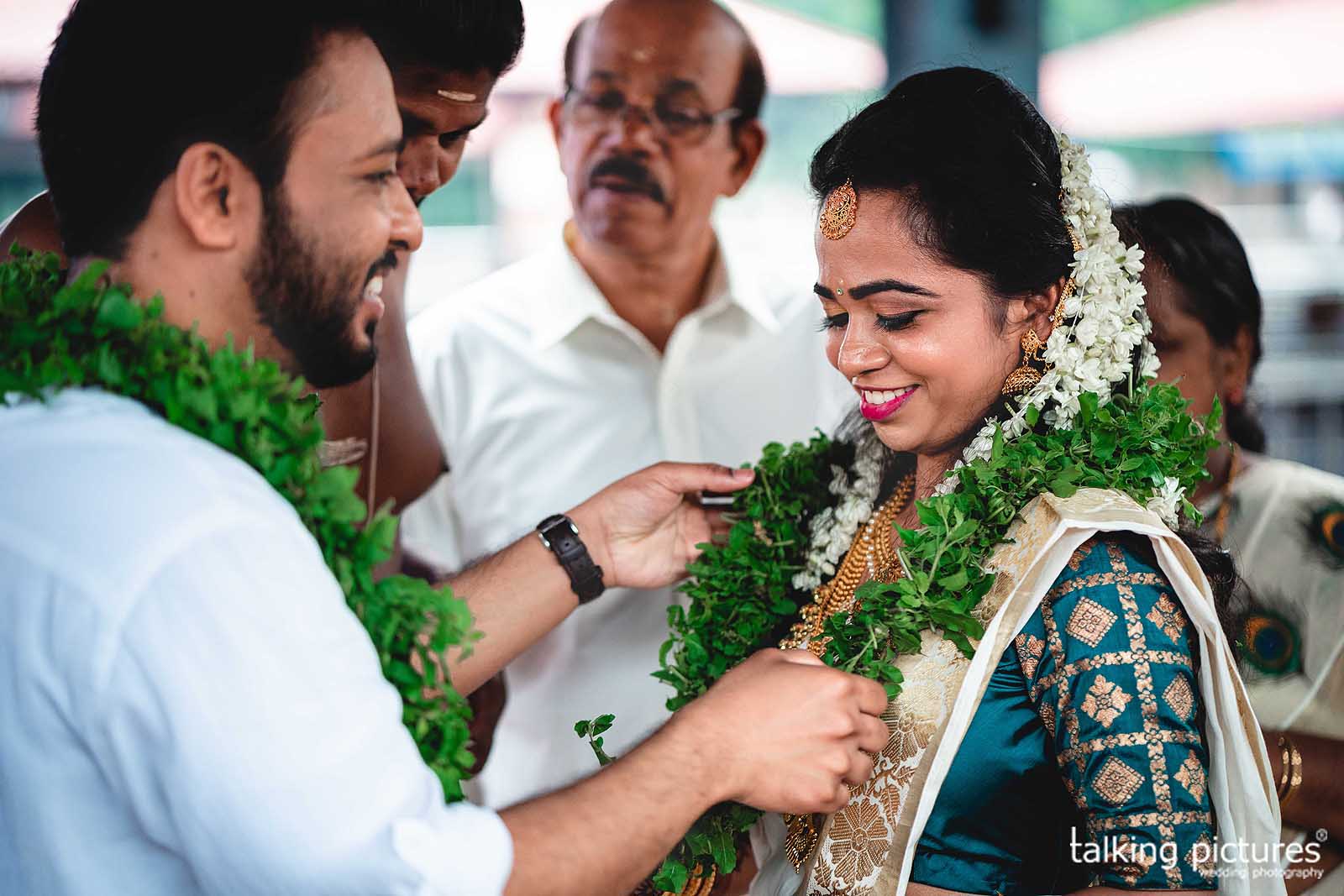 Kerala Hindu Wedding Photography Candid Hindu wedding Photographers