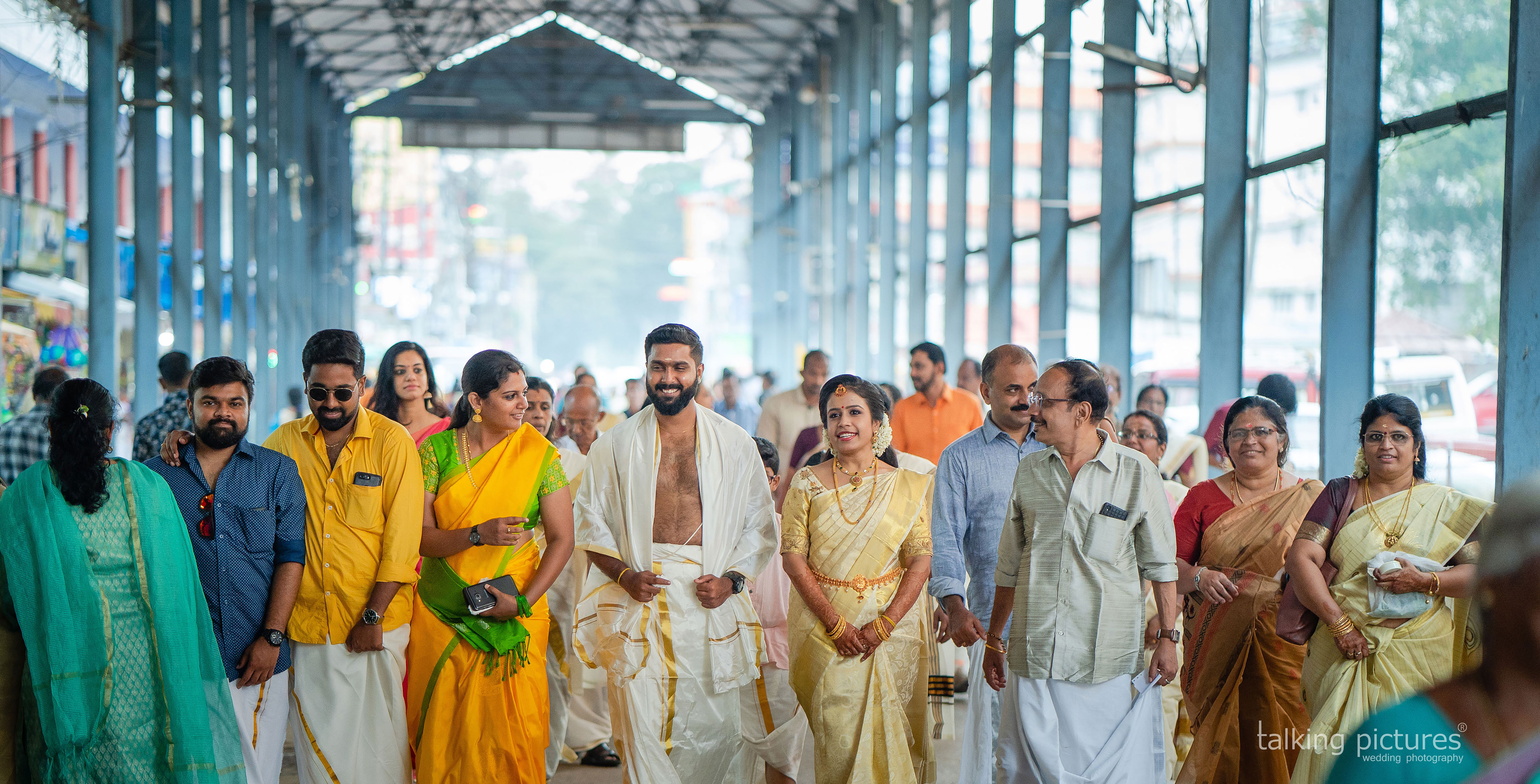 Wedding photographers in Guruvayur